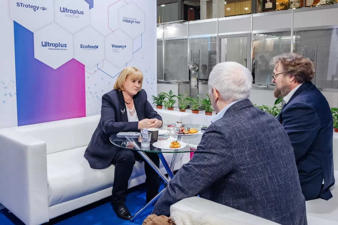 23Agros_1830_resized