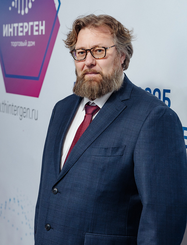 Олейников Тарас Сергеевич